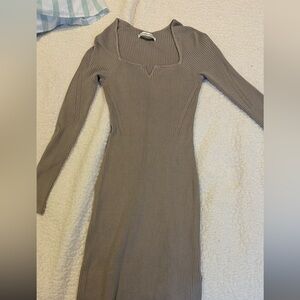 Abercrombie & Fitch Long Sleeve Ribbed Dress in Brown
